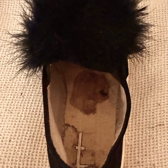 Steve Madden Puffball Slip-on Sneakers - Picture 4 of 5